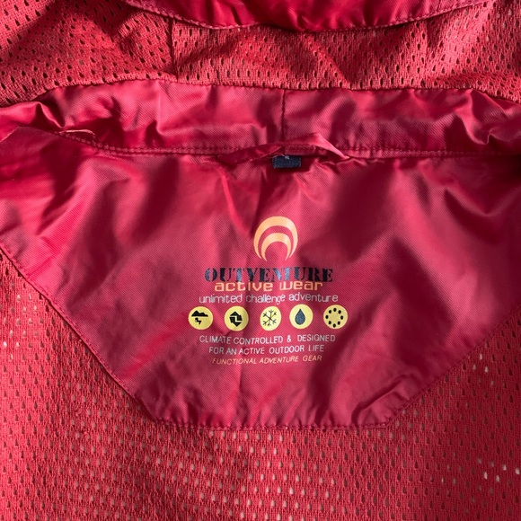 Men’s Outventure Red Hooded Jacket US Small - Picture 4 of 7